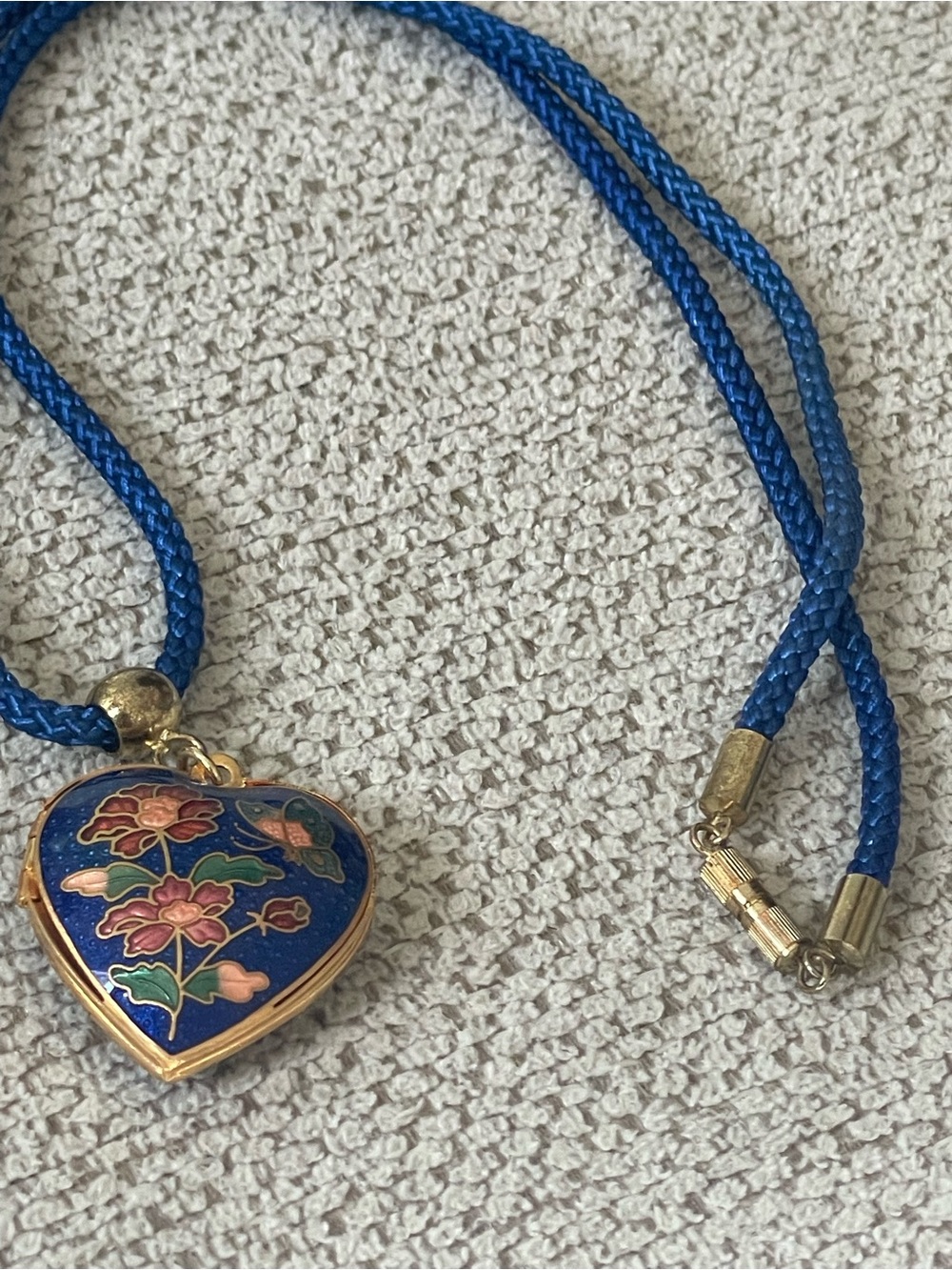 New Blue Heart Cloisonné Floral Pendant locket Necklace